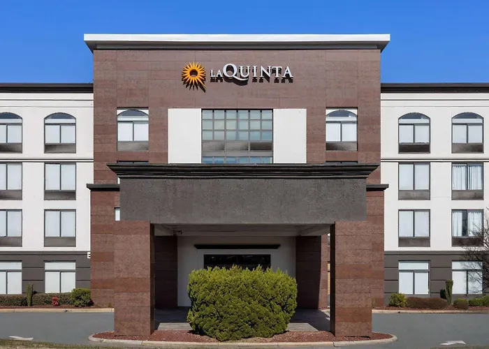 La Quinta Inn & Suites By Wyndham Mooresville