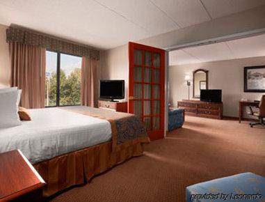 La Quinta & By Wyndham Hotel 3*