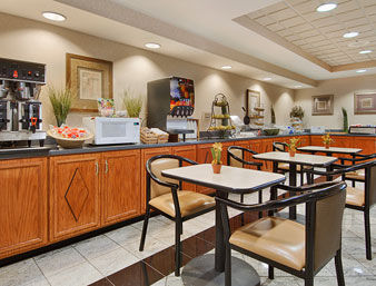 Hotel La Quinta & By Wyndham