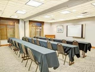 La Quinta & By Wyndham Mooresville